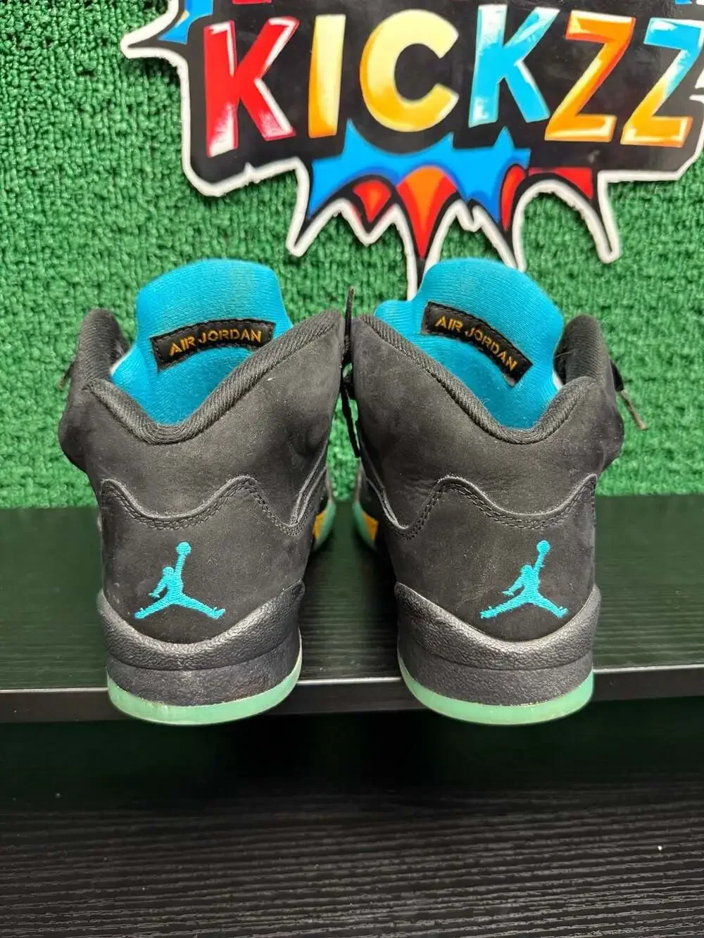 Air Jordan 5 Retro GS Aqua Youth Size 5.5/7W Pre-Owned: Good